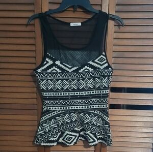 TeenBell Black and White Tribal Pattern Tank Top, With Fit And Flare Style. Sz M